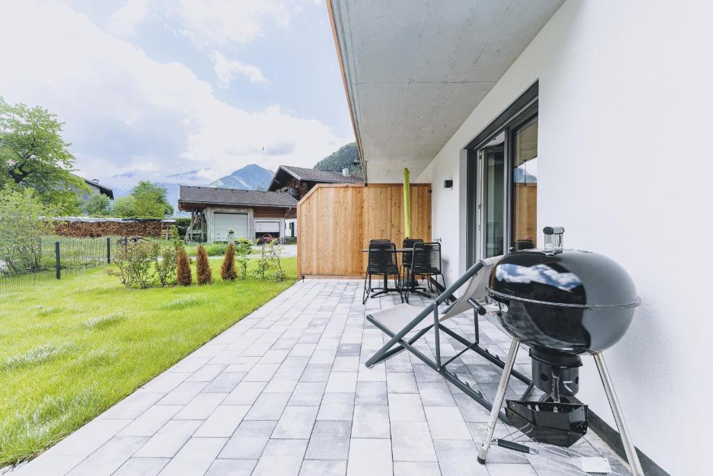 M1 - Mountain Living Room Type - Apartment with Garden