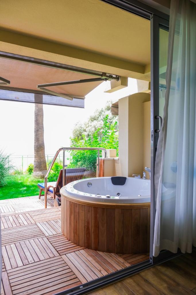 Melas Resort Hotel photo 3