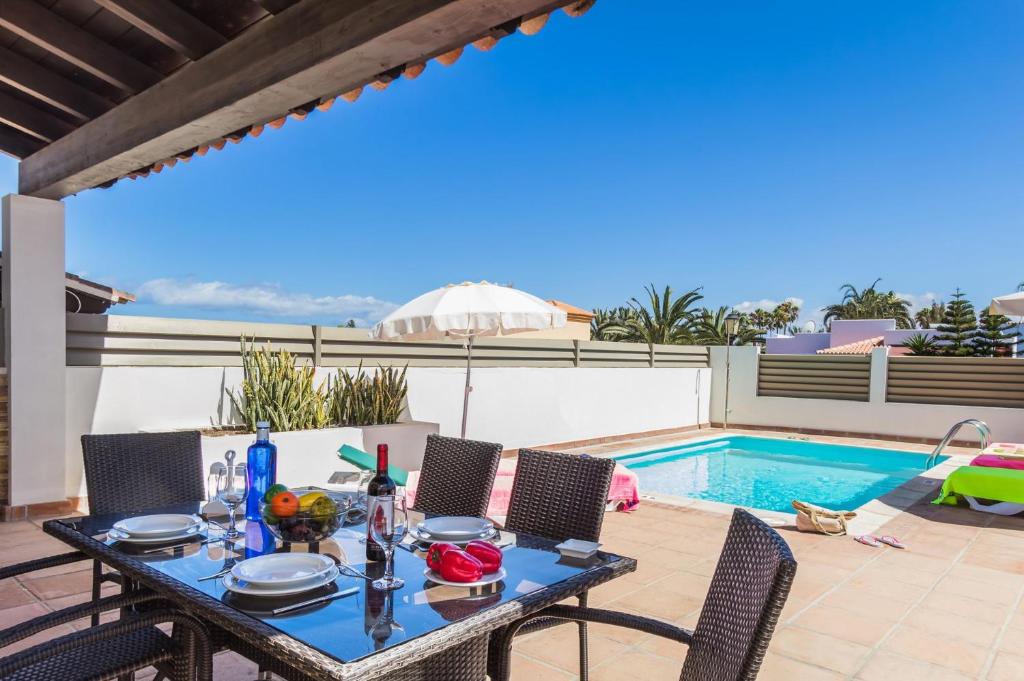 Villa Ola by Villa Plus photo 2
