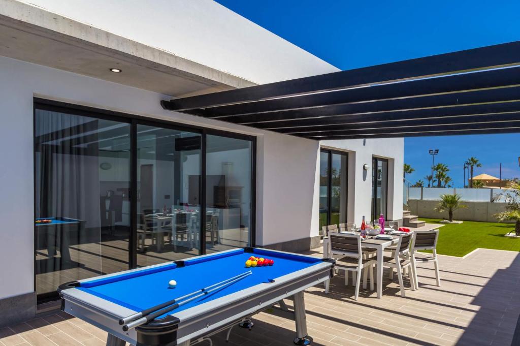 Villa Alana by Villa Plus photo 1