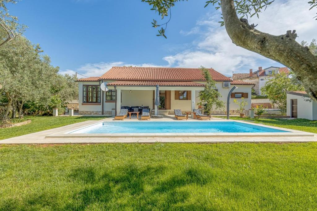 Villa Agatta with Private Pool photo 1