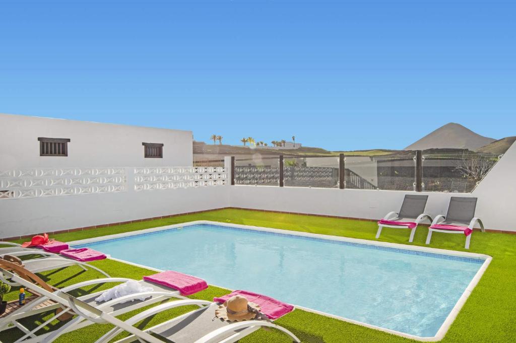 Villa Vegueta by Villa Plus photo 3
