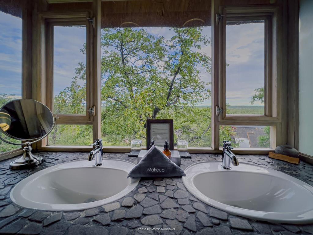 Ongava Lodge photo 3