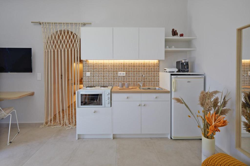 Spiliada Boutique Studios photo 4