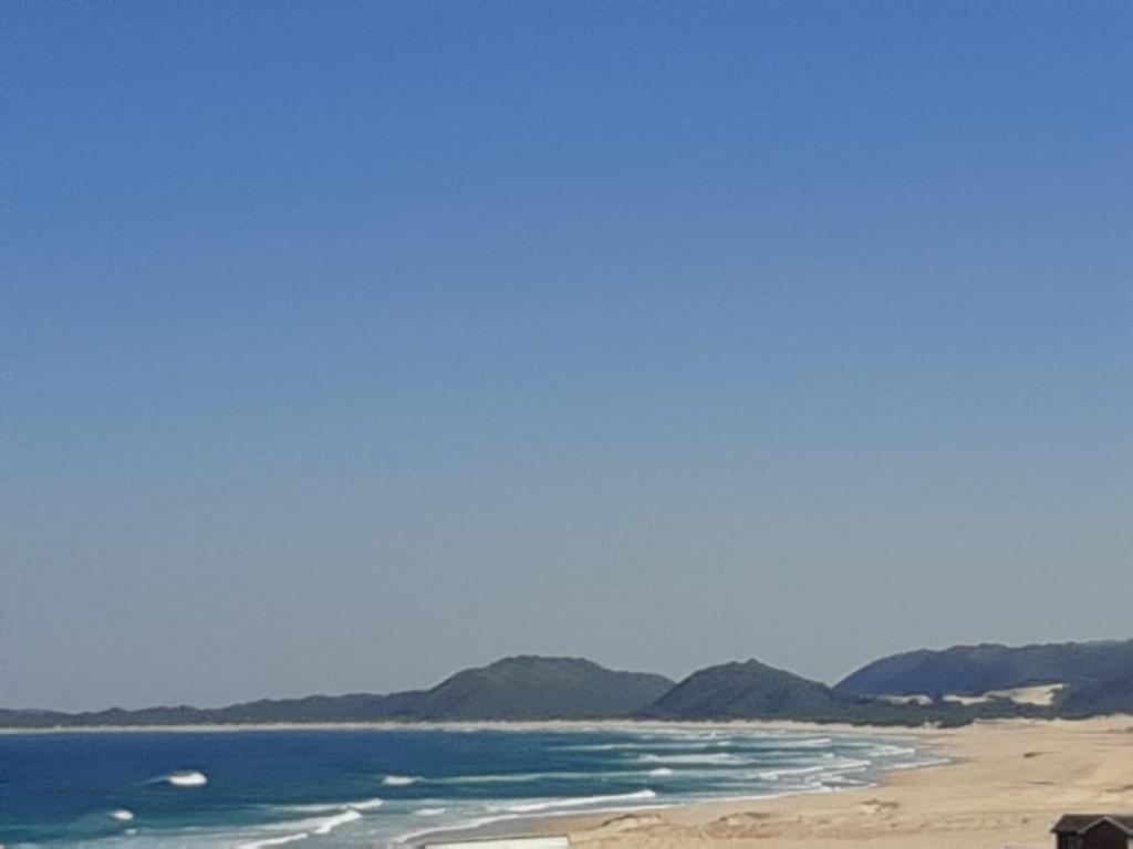 AT THE BEACH photo 3