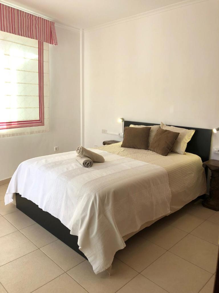 Duque Nest Hostel - Tap to explore photos