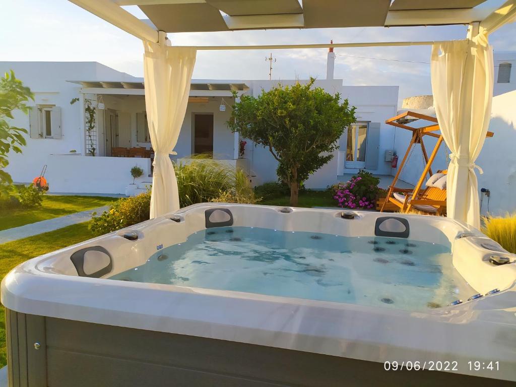 GeoNi's villa & garden spa photo 3