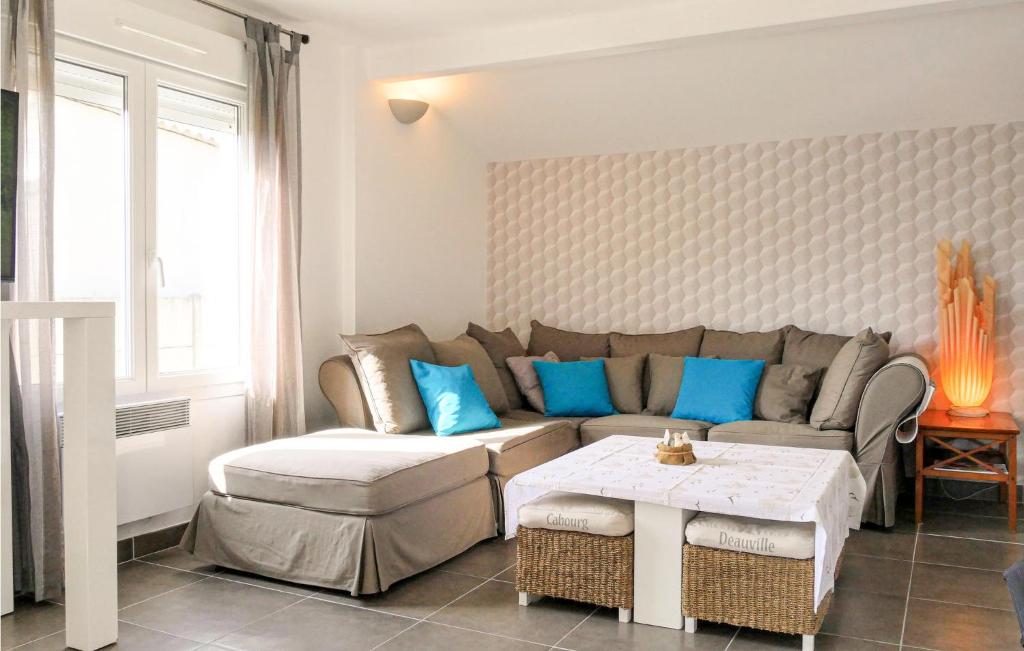 Amazing Home In Saint-germain-sur-ay With Wifi And 3 Bedrooms photo 3