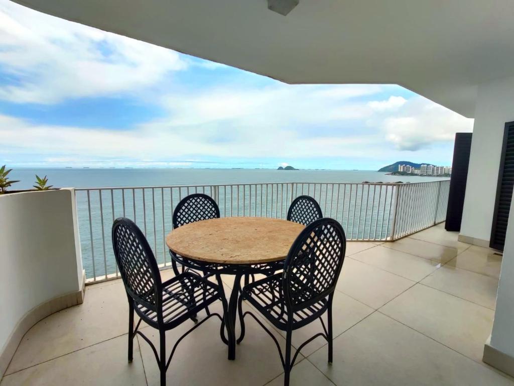 Apartamento Guarujá morro do Maluf de frente ao mar! photo 1