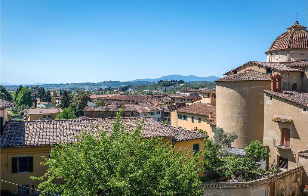 Awesome Apartment In Pescia With Wifi And 1 Bedrooms photo 2