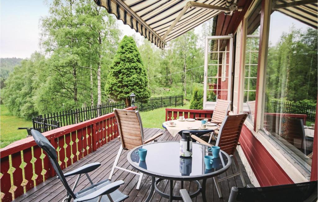 Amazing Home In Kvinlog With 5 Bedrooms photo 4