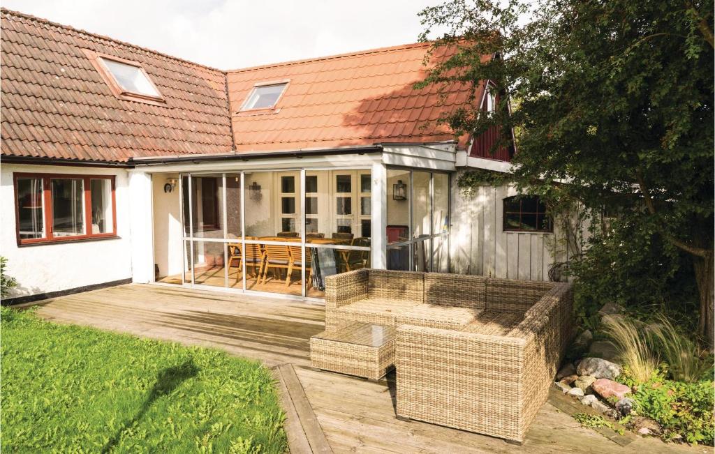 Amazing Home In Klagstorp With 3 Bedrooms, Internet And Private Swimming Pool photo 2