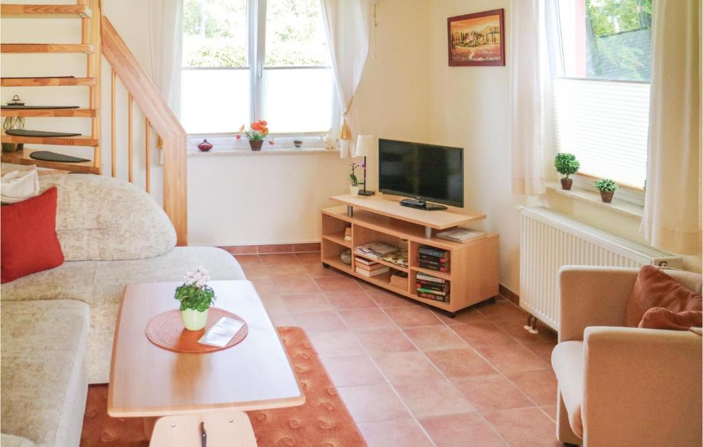 Stunning Apartment In Khlungsborn With 1 Bedrooms And Wifi photo 1