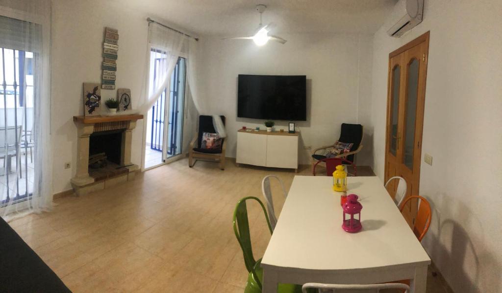 Motorhome beach house photo 1