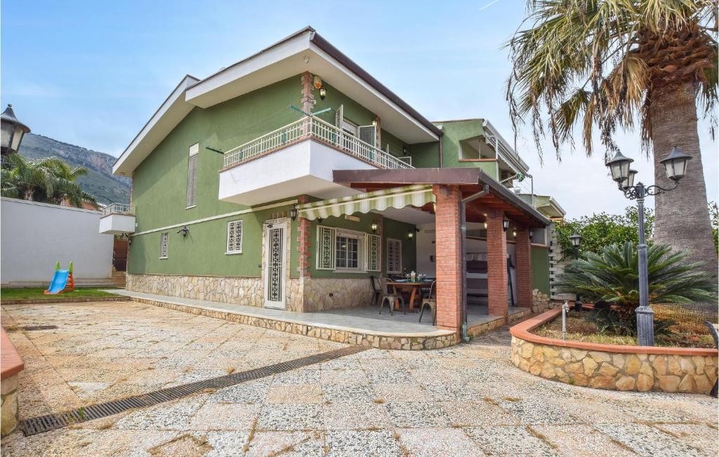 Amazing Home In Altavilla Milicia With Outdoor Swimming Pool, Wifi And 3 Bedrooms photo 2