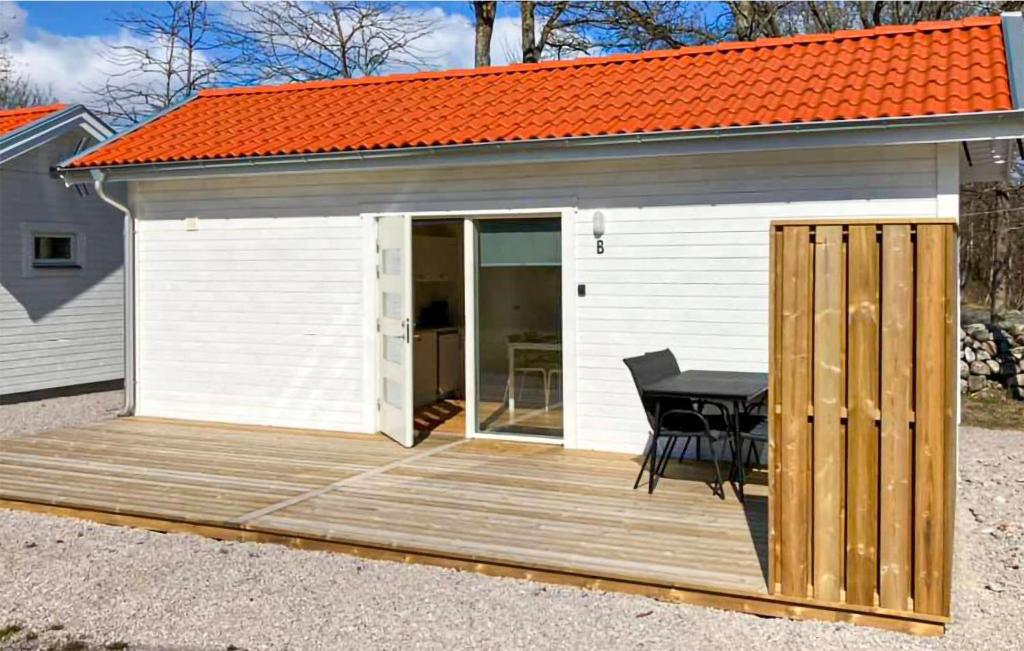 Awesome Home In Hassl With Wifi And 1 Bedrooms photo 1