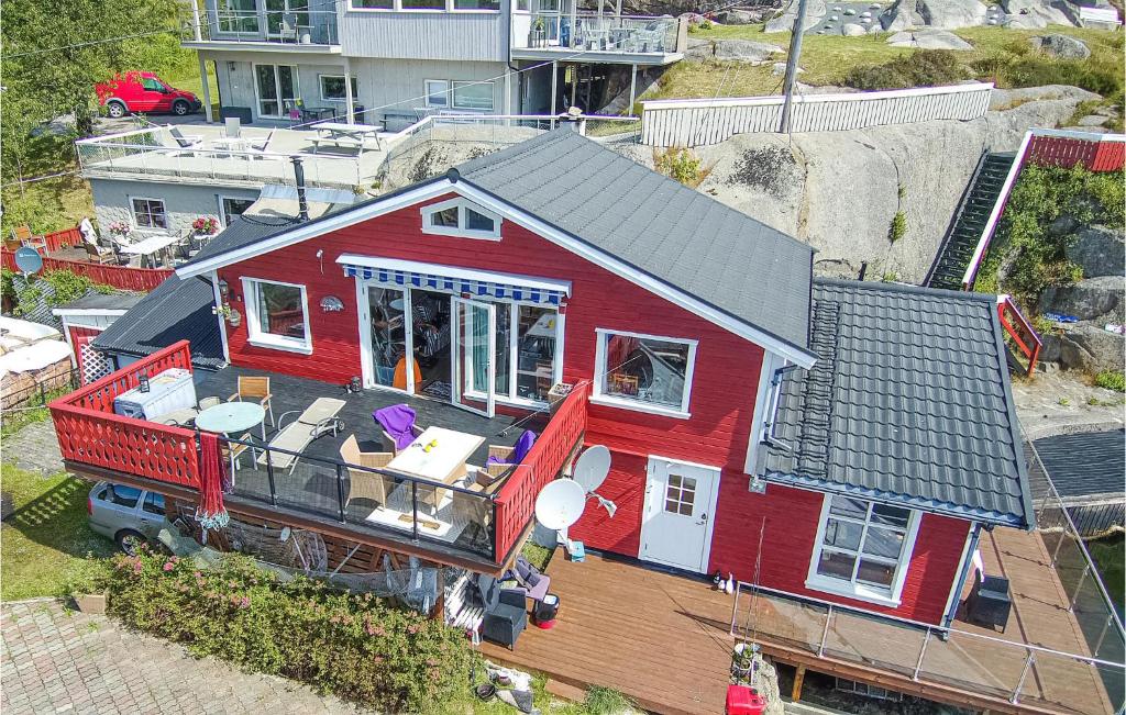 Amazing Home In Lyngdal With 3 Bedrooms photo 3