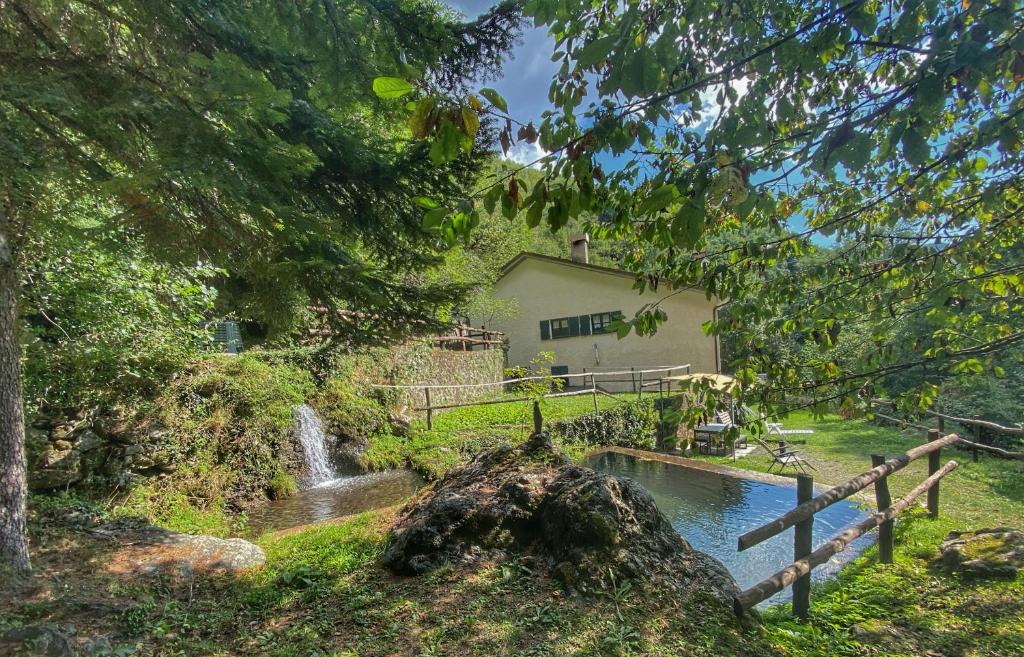 Villa con bosco giardino e ruscello ad uso esclusivo photo 4