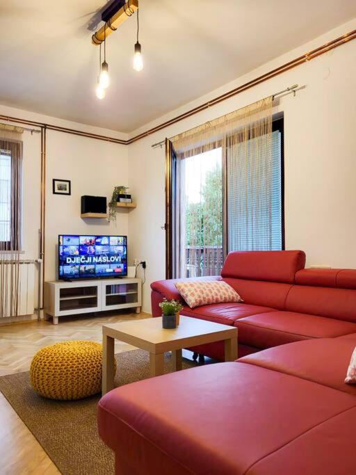 Zagi Apartment 2 - Tap to explore photos
