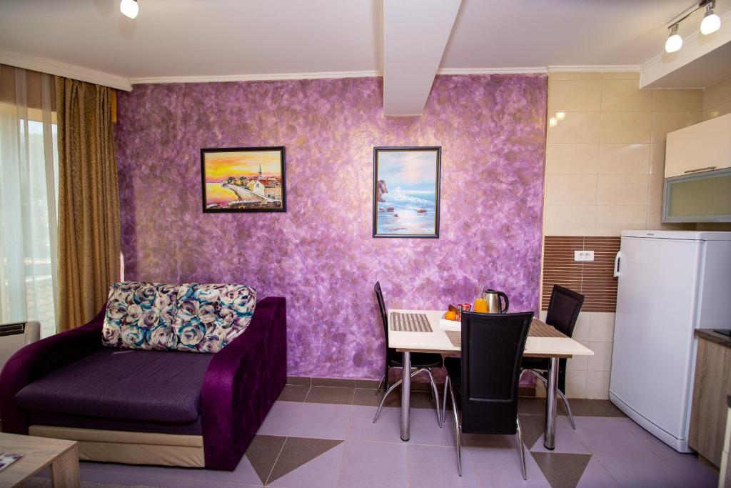 SunSea Apartments photo 3