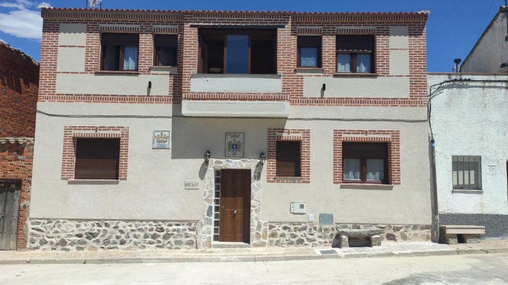 Casa Rural Baños del Rey con piscina climatizada photo 1