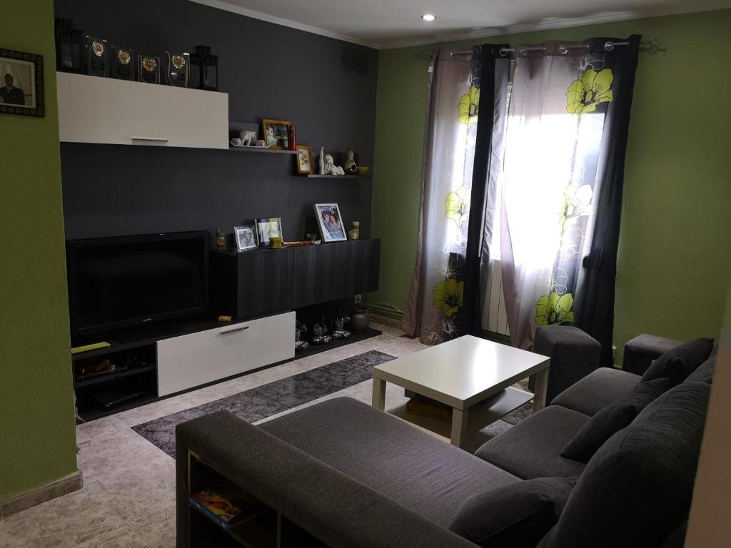 Apartamento Duartes en Barbastro vistas al pirineo photo 3