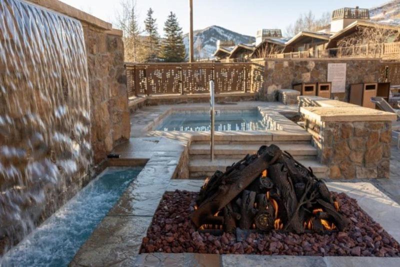 Slopeside 2 Bedroom Gold-rated Residence at Golden Peak in Vail Village image