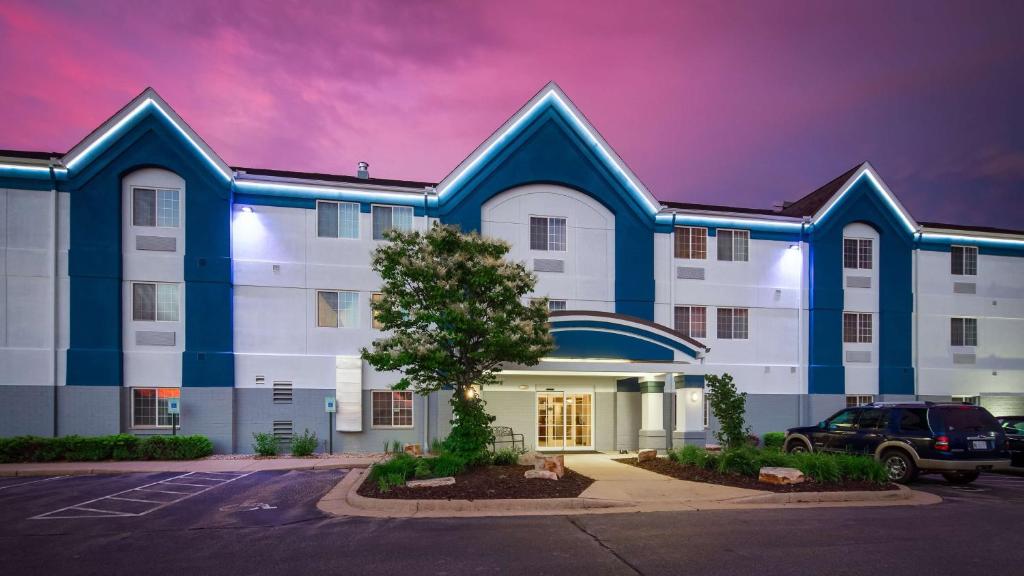 Best Western Plus Wausau/Rothschild Hotel image