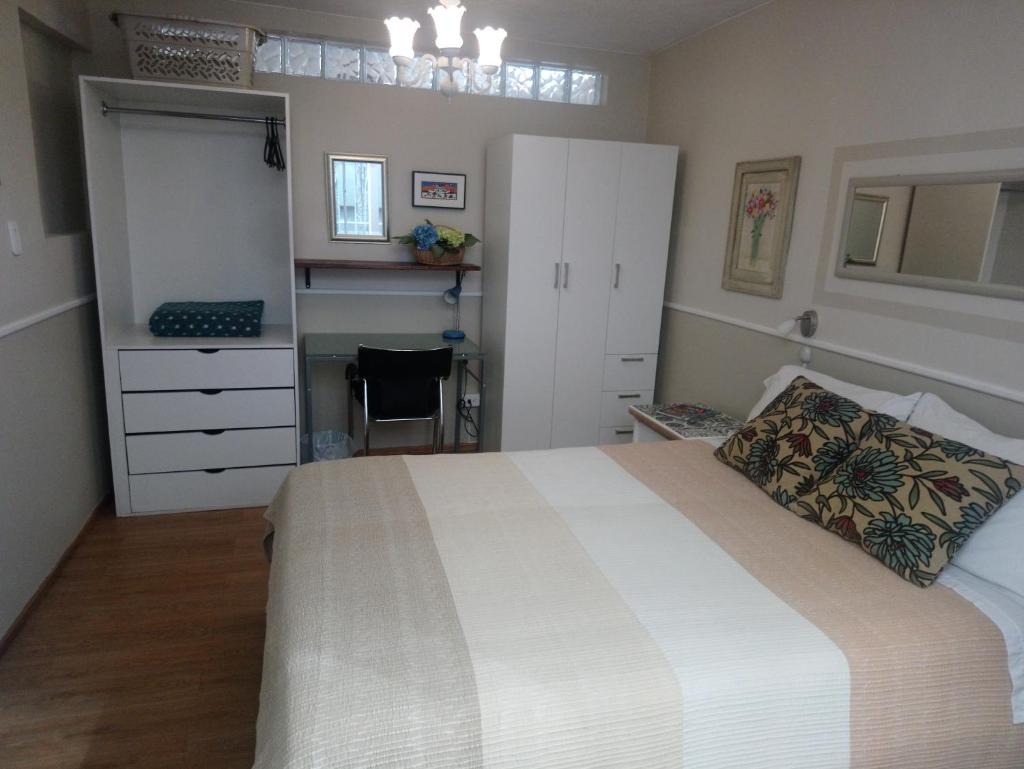 SANITIZED - APARTMENT - Metropolitan Quito Area Eng - Fr - Esp photo 2