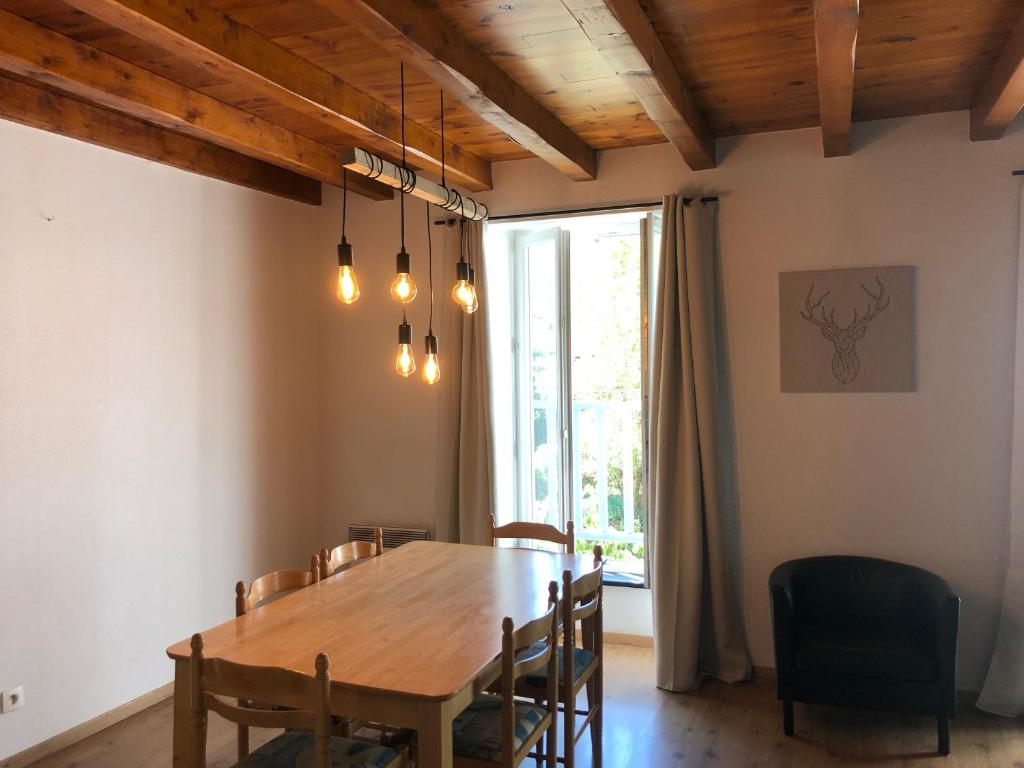 Superbe appartement T3 duplex, Ax les thermes photo 4