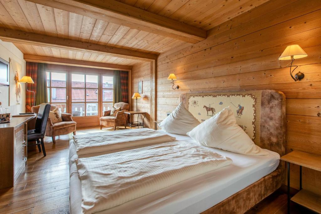 Hotel Gasthof Alte Post Holzkirchen photo 1
