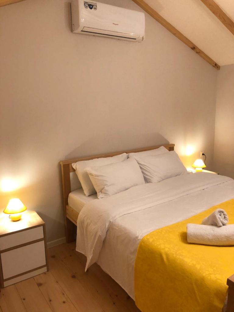 Borjomi Yellow Hotel photo 2