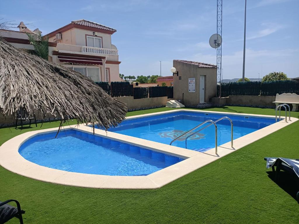 Casa tranquila en la Marina urbanización photo 1