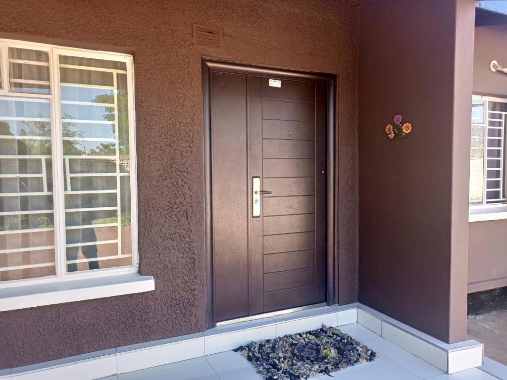 Kasuda three bedrooms house in Livingstone photo 1