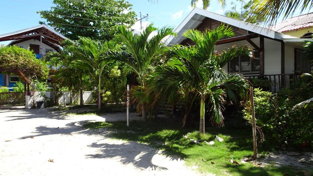Threshershack Inn photo 1