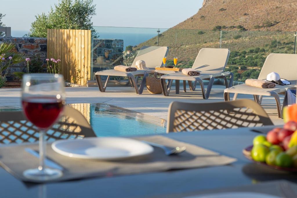 Utopia Luxury Villas photo 3