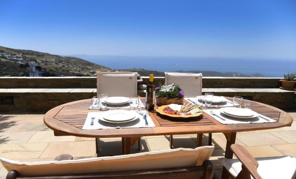 Villa theassis photo 3