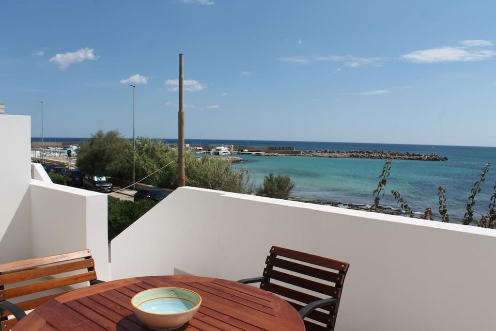 Casa fronte mare a Torre Vado 2 photo 3
