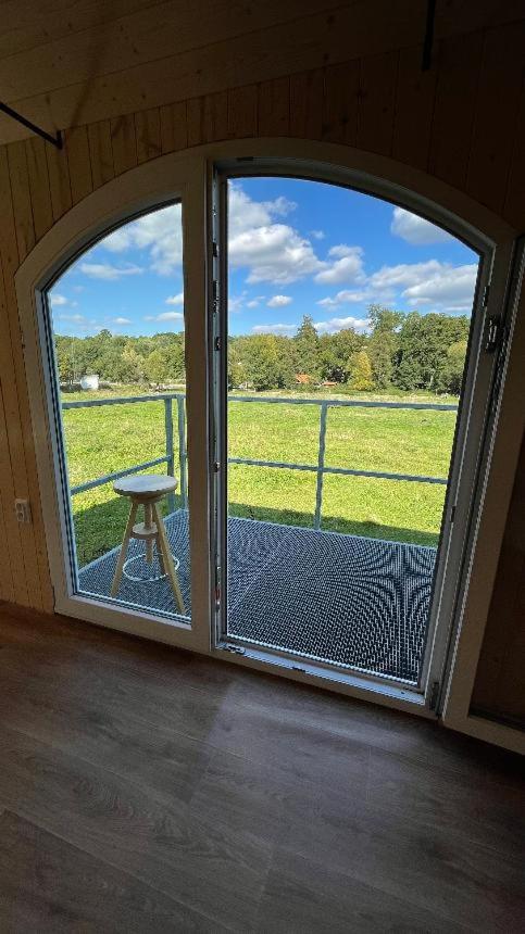 Glamping MARINGOTKA - malebný ladův kraj photo 1