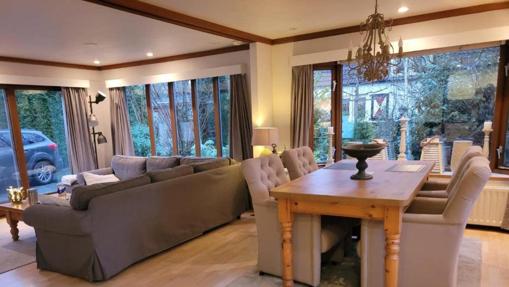 De Blauwe Reiger mooi dubbel chalet in de Veluwse bossen photo 3
