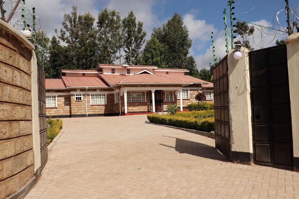 The Meru Manor photo 2