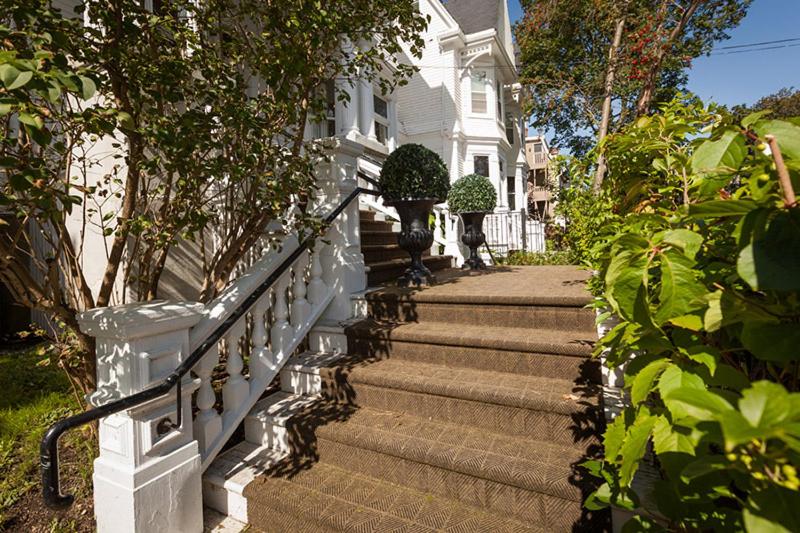 Ryan Mansion photo 2