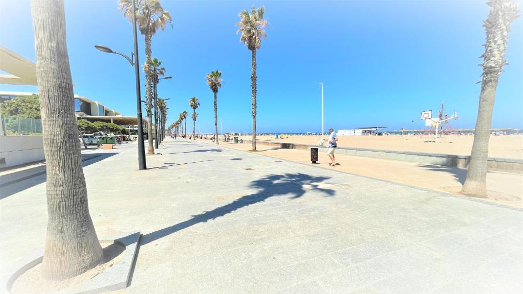 BEACH VALENCIA LUXURY - B40-21 - Apartament on Beach - Tap to explore photos