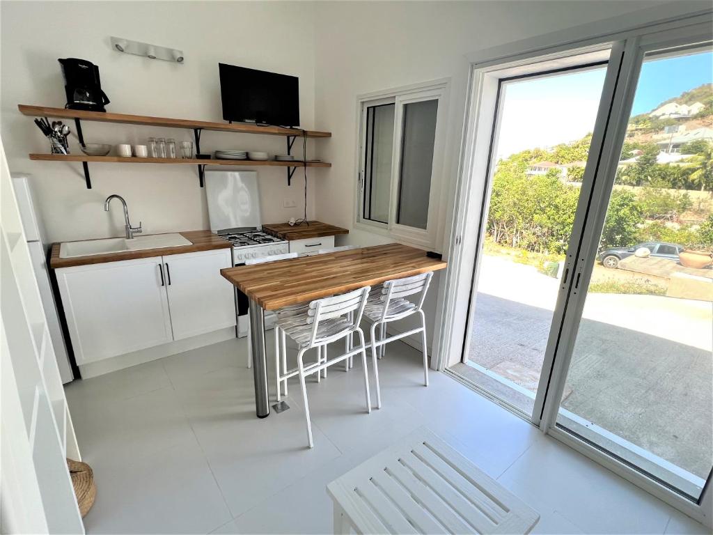 Bungalow for 6 people maximum at Saint Barth photo 4