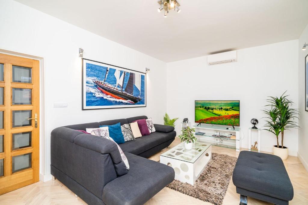 Holiday Home King photo 3