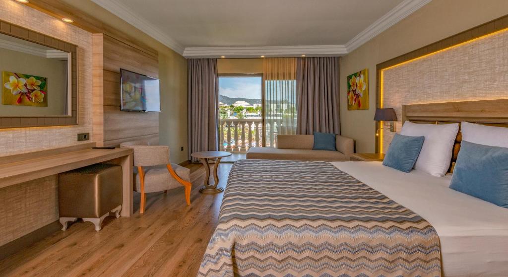 Samara Hotel Bodrum Ultra All Inclusive - Tap to explore photos