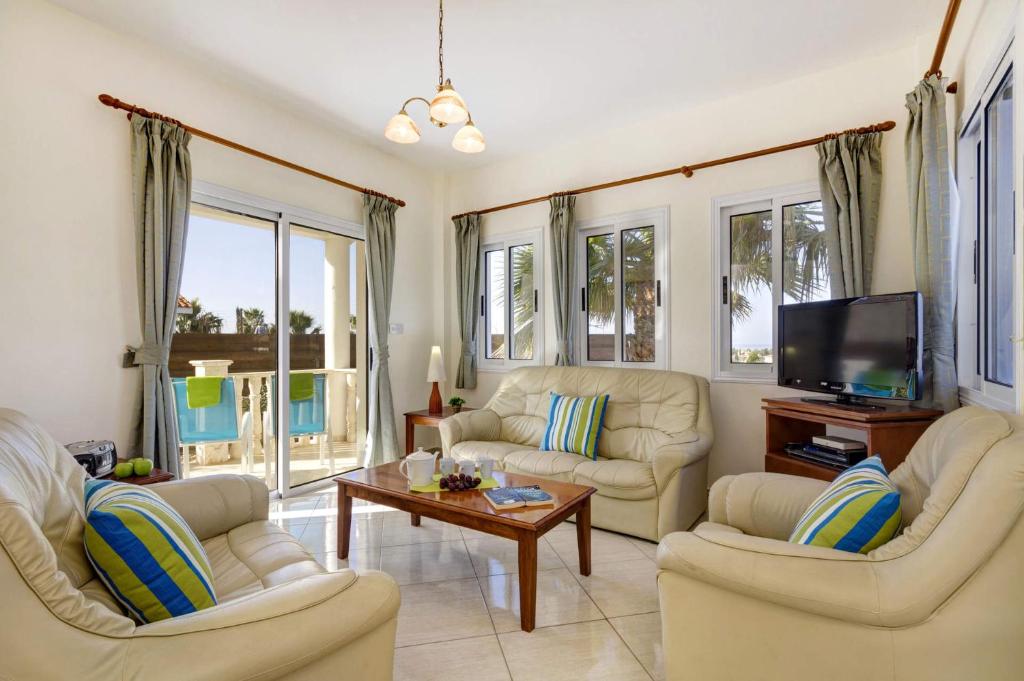 Villa Azalea by Villa Plus photo 3