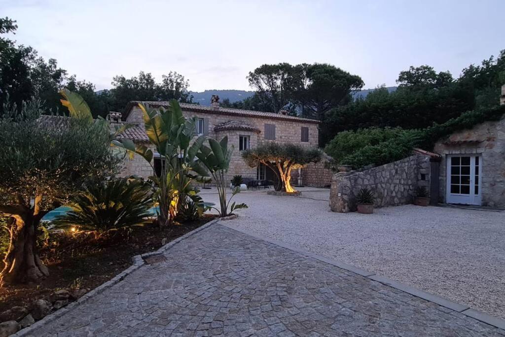 BASTIDE PROVENÇALE PROCHE CANNES photo 3