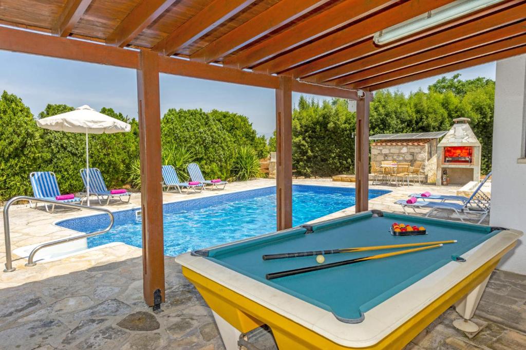 Villa Theo Sapphire by Villa Plus photo 3