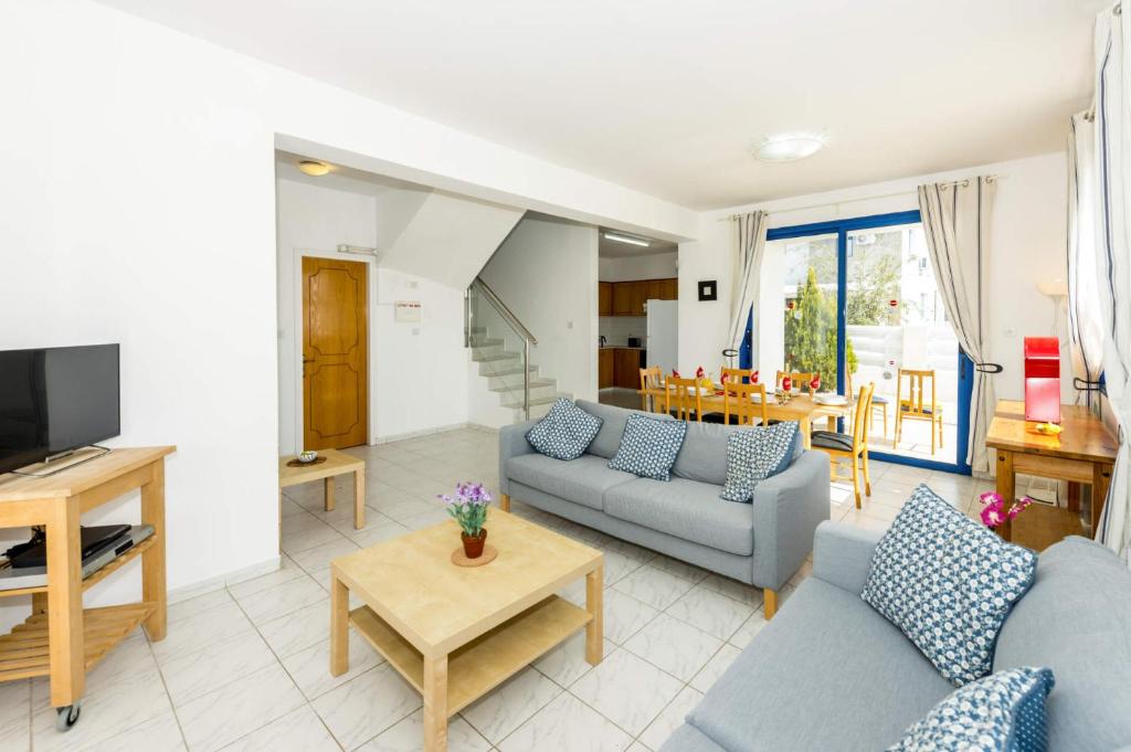 Villa Anatoli by Villa Plus photo 3